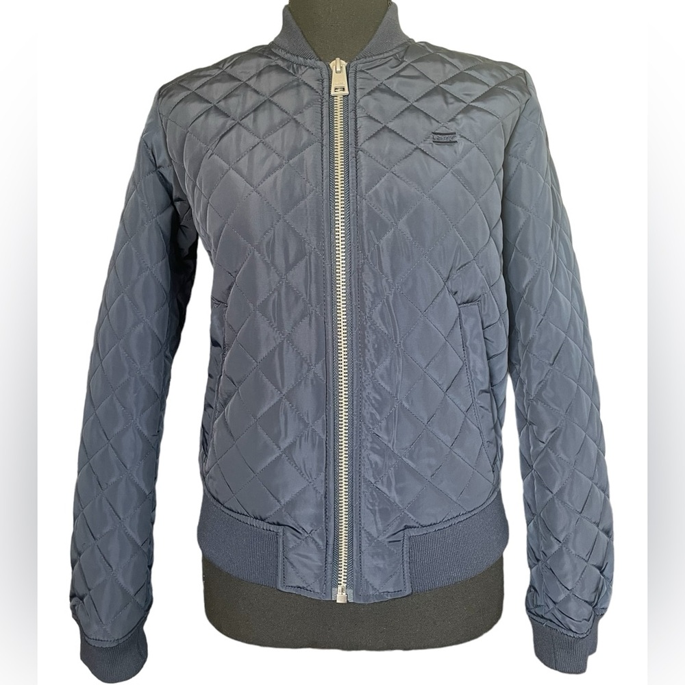 NWOT - Levi's Women's Diamond Quilted Bomber Jacket with Front Pockets